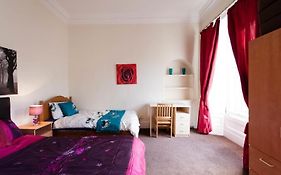 Edinburgh Central Oldtown Aparthotel